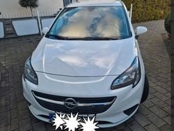 Weiß Gebraucht 2016 Opel Corsa Selection Limousine | 5.499 € (Guter Preis)