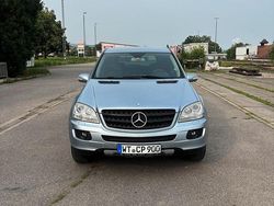 Blau Gebraucht 2007 Mercedes ML280 SUV | 7.500 €