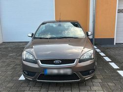 Braun Gebraucht 2007 Ford Focus Cabriolet Cabrio | 3.000 € (Fairer Preis)