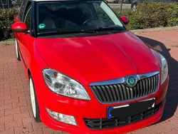 Rot Gebraucht 2011 Skoda Fabia Ambiente Kleinwagen | 4.500 € (Fairer Preis)