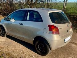 Gold Gebraucht 2009 Toyota Yaris Kleinwagen | 2.300 € (Superpreis)