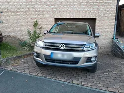 Braun Gebraucht 2014 VW Tiguan SUV | 10.900 € (Fairer Preis)