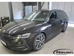 Schwarzmagic perleffekt Gebraucht 2022 Skoda Octavia Style Kombi | 24.441 € (Etwas zu teuer)
