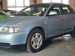 Blau Gebraucht 2000 Audi A3 Ambition Limousine | 2.999 € (Etwas zu teuer)
