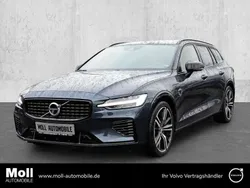 Blau Gebraucht 2022 Volvo V60 Plus Kombi | 34.900 € (Fairer Preis)