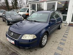 Blau Gebraucht 2001 VW Passat Trendline Kombi | 999 € (Guter Preis)