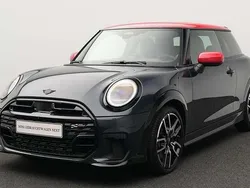 Grau Gebraucht 2024 Mini John Cooper Works Kleinwagen | 32.419 € (Superpreis)