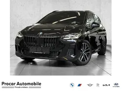 Schwarz Neu 2025 BMW 218 Performance Van / Kleinbus | 42.490 € (Teuer)