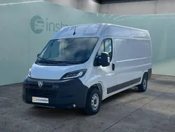 Weiß Neu 2024 Peugeot Boxer Van | 33.949 € (Etwas zu teuer)