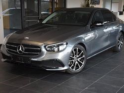 Grau Gebraucht 2021 Mercedes E220 Exclusive Limousine | 38.470 € (Etwas zu teuer)