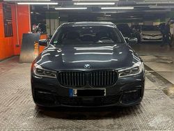 Schwarz Gebraucht 2016 BMW 730 M Sport Limousine | 28.000 € (Teuer)