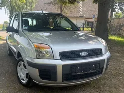 Silber Gebraucht 2006 Ford Fusion Limousine | 4.299 € (Teuer)