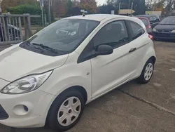 Weiß Gebraucht 2013 Ford Ka Kleinwagen | 1.000 € (Guter Preis)