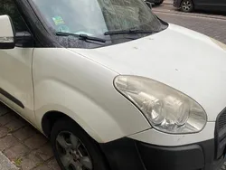 Weiß Gebraucht 2010 Fiat Doblò Van / Kleinbus | 1.800 €