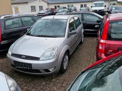 Silber Gebraucht 2002 Ford Fiesta Kleinwagen | 950 € (Fairer Preis)