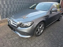 Grau Gebraucht 2016 Mercedes E220 Limousine | 24.250 € (Fairer Preis)