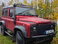 Rot Gebraucht 2009 Land Rover Defender SUV | 22.500 €