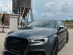 Grau Gebraucht 2015 Audi S3 Limousine | 28.000 € (Fairer Preis)
