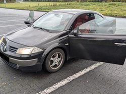 Schwarz Gebraucht 2004 Renault Mégane Cabriolet Dynamique Cabrio | 1.300 € (Guter Preis)
