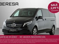 Schwarz Gebraucht 2023 Mercedes V300 Avantgarde Van / Kleinbus | 61.980 € (Fairer Preis)