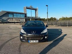 Blau Gebraucht 2012 Peugeot 207 CC Cabrio | 4.800 € (Fairer Preis)