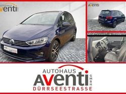 Atlantic blue metallic Gebraucht 2017 VW Golf Sportsvan Sound Van / Kleinbus | 14.799 € (Fairer Preis)