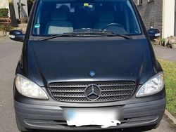 Schwarz Gebraucht 2004 Mercedes Viano Van / Kleinbus | 6.299 €