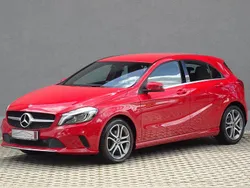Rot Gebraucht 2017 Mercedes A200 Urban Limousine | 17.690 € (Fairer Preis)