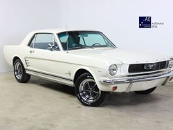 Uni weiß Gebraucht 1966 Ford Mustang Coupé | 39.999 €