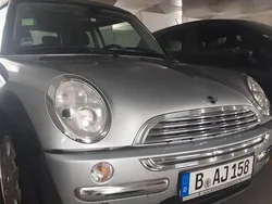 Silber Gebraucht 2003 Mini ONE Kleinwagen | 5.600 € (Etwas zu teuer)