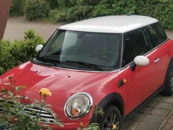 Rot Gebraucht 2007 Mini ONE Kleinwagen | 2.000 € (Guter Preis)