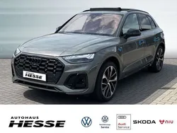 Grau Gebraucht 2023 Audi Q5 S-Line SUV | 49.990 € (Etwas zu teuer)