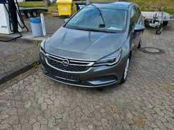 Silber Gebraucht 2018 Opel Astra Edition Kombi | 7.900 € (Fairer Preis)