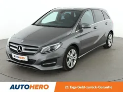 Grau Gebraucht 2015 Mercedes B200 Urban Van / Kleinbus | 14.830 € (Fairer Preis)