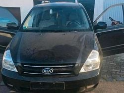 Schwarz Gebraucht 2009 Kia Carnival Van / Kleinbus | 700 € (Superpreis)