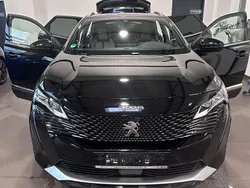 Schwarz perla nera Gebraucht 2021 Peugeot 3008 GT SUV | 27.500 € (Fairer Preis)