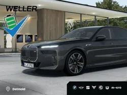 BMW M760e