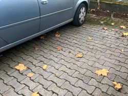 Silber Gebraucht 2004 Opel Meriva Van / Kleinbus | 550 € (Superpreis)