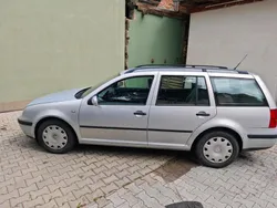 Silber Gebraucht 2000 VW Bora Limousine | 2.000 €