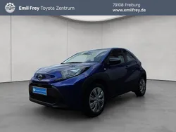 Juniper blue Gebraucht 2023 Toyota Aygo X-play Kleinwagen | 15.290 € (Guter Preis)