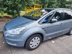 Grau Gebraucht 2009 Ford S-MAX S Van / Kleinbus | 5.290 € (Teuer)