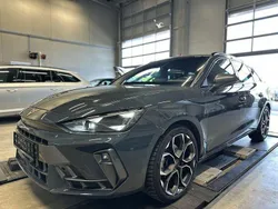 Blau Gebraucht 2025 Cupra Leon Limousine | 28.900 € (Guter Preis)