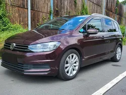 Rot Gebraucht 2018 VW Touran Van / Kleinbus | 18.500 € (Guter Preis)