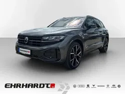 Siliziumgrau metallic Gebraucht 2025 VW Touareg R-line SUV | 98.880 €
