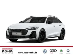 Gletscherweißmetallic Gebraucht 2024 Audi A5 Ambiente Coupé | 56.900 € (Guter Preis)