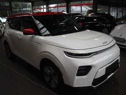 Rot Gebraucht 2021 Kia Soul EV Vision SUV | 18.490 € (Teuer)