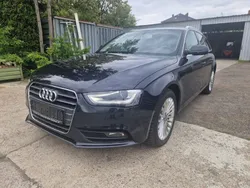 Blau Gebraucht 2014 Audi A4 Ambiente Kombi | 14.900 € (Guter Preis)