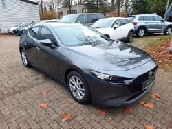Grau Gebraucht 2020 Mazda 3 Limousine | 16.666 € (Fairer Preis)