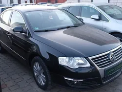 Schwarz Gebraucht 2009 VW Passat Highline Limousine | 4.990 € (Fairer Preis)