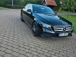 Schwarz Gebraucht 2018 Mercedes E200 Limousine | 24.000 € (Etwas zu teuer)